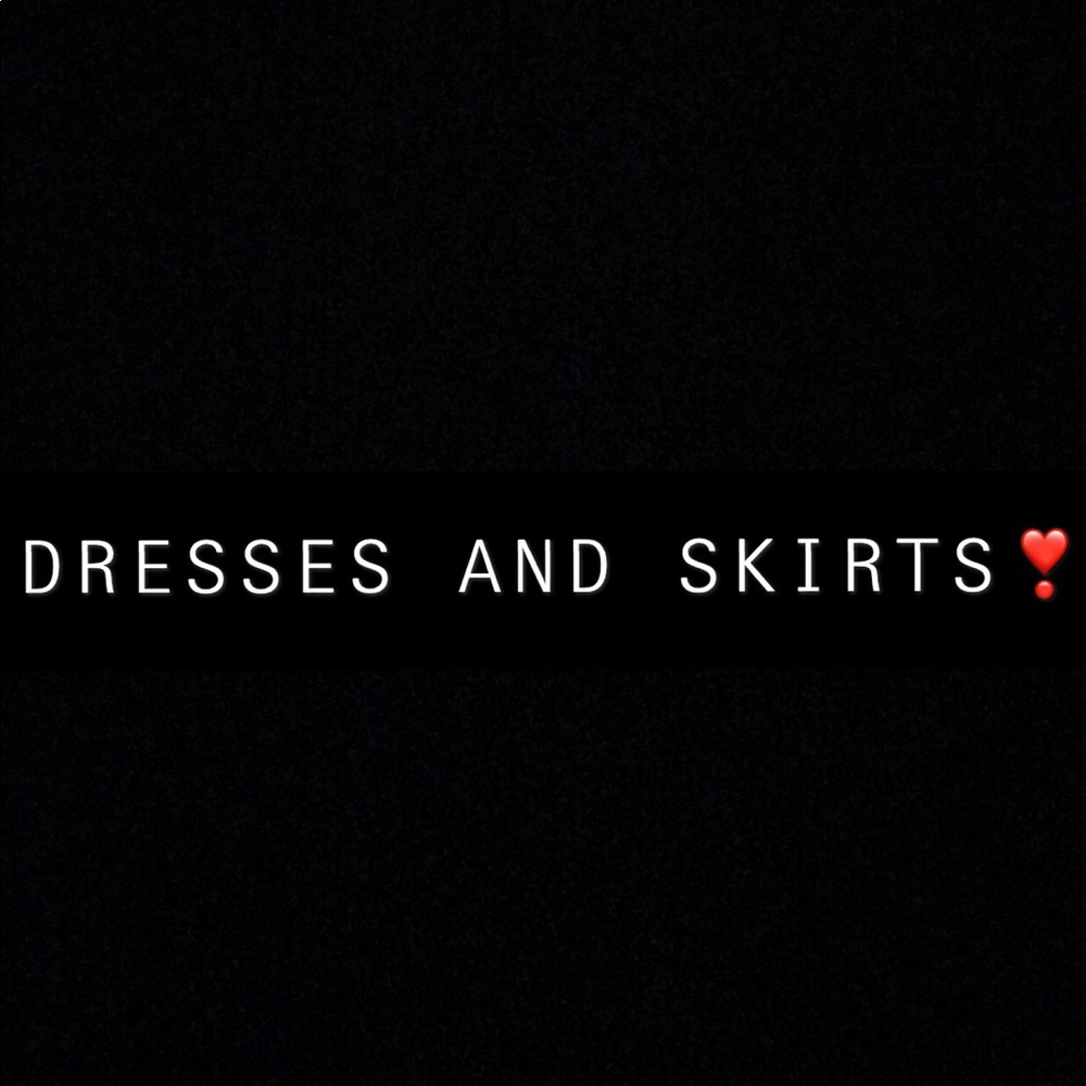 All dresses and skirts here!🤩